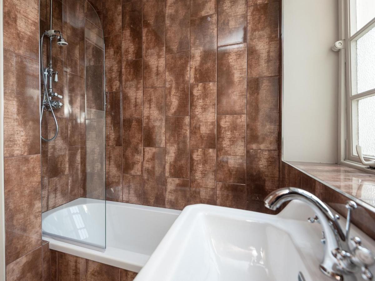 Canongate Luxury Homestay Эдинбург Экстерьер фото