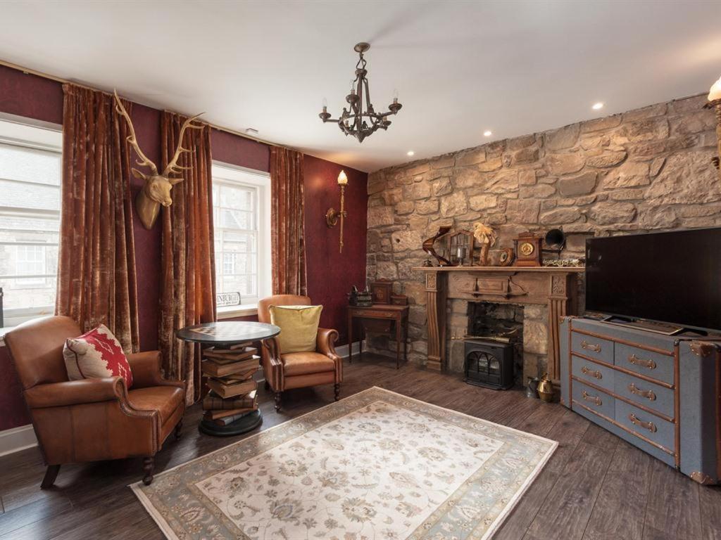Canongate Luxury Homestay Эдинбург Экстерьер фото