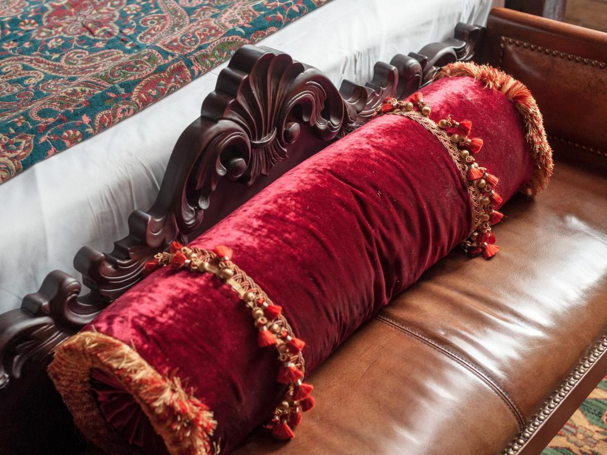 Canongate Luxury Homestay Эдинбург Экстерьер фото